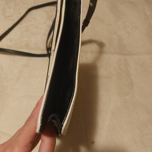 Vintage MCM Crossbody - Picture 9 of 16